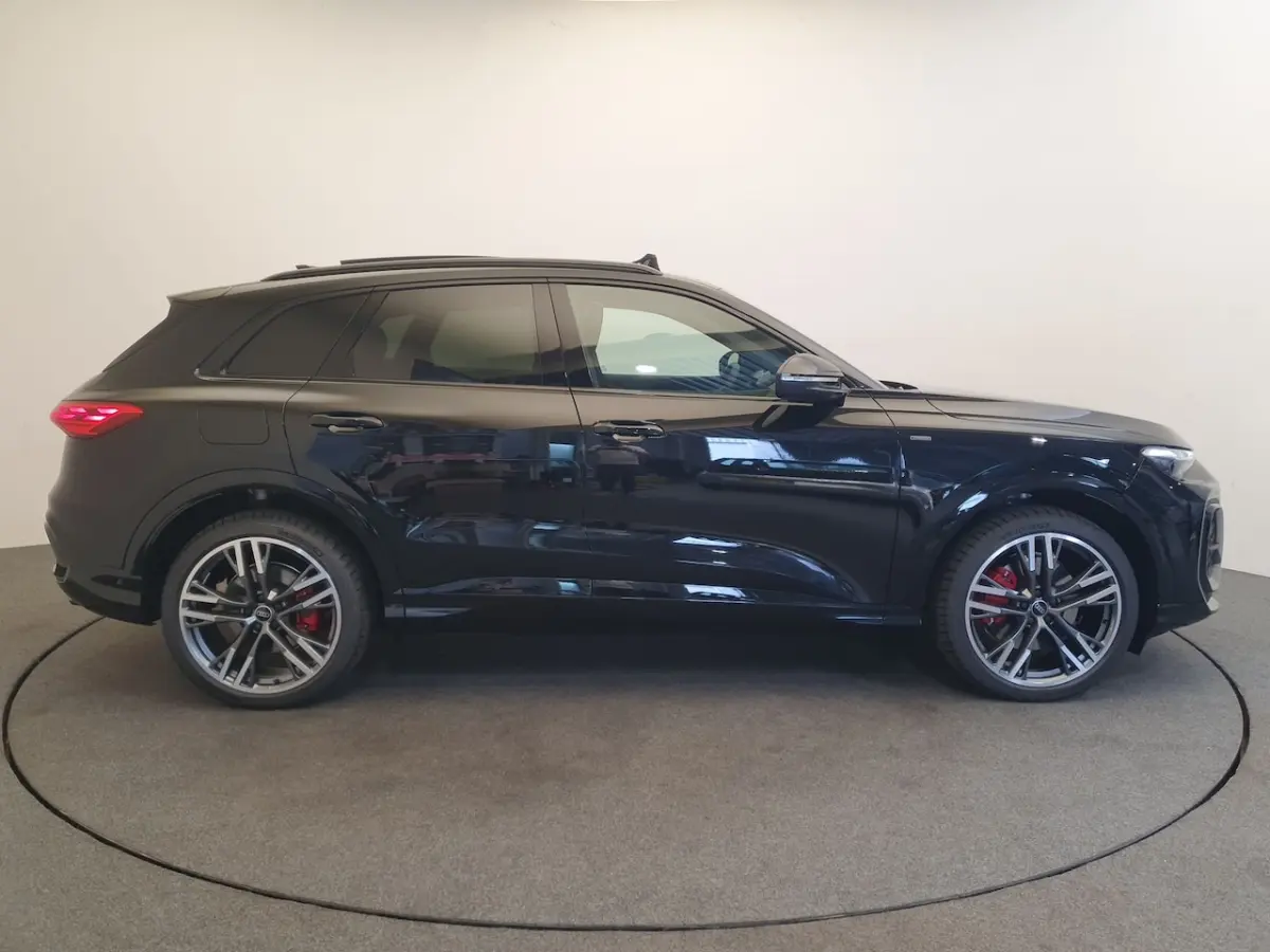 2.0 TFSI e-hybrid quattro S edition HUD, Luchtvering, Trekhaak, Panoramadak