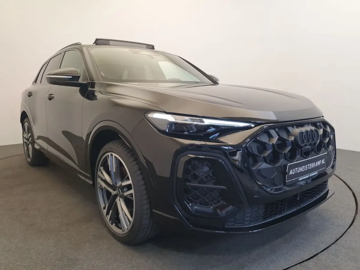 2.0 TFSI e-hybrid quattro S edition HUD, Luchtvering, Trekhaak, Panoramadak