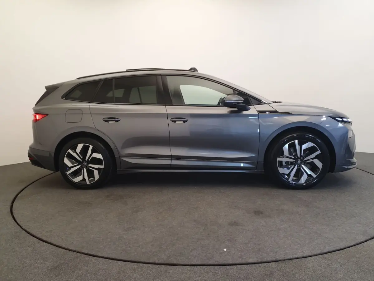 85 Sportline 82 kWh 286pk Wegklapbare trekhaak, Panoramadak, Warmtepomp