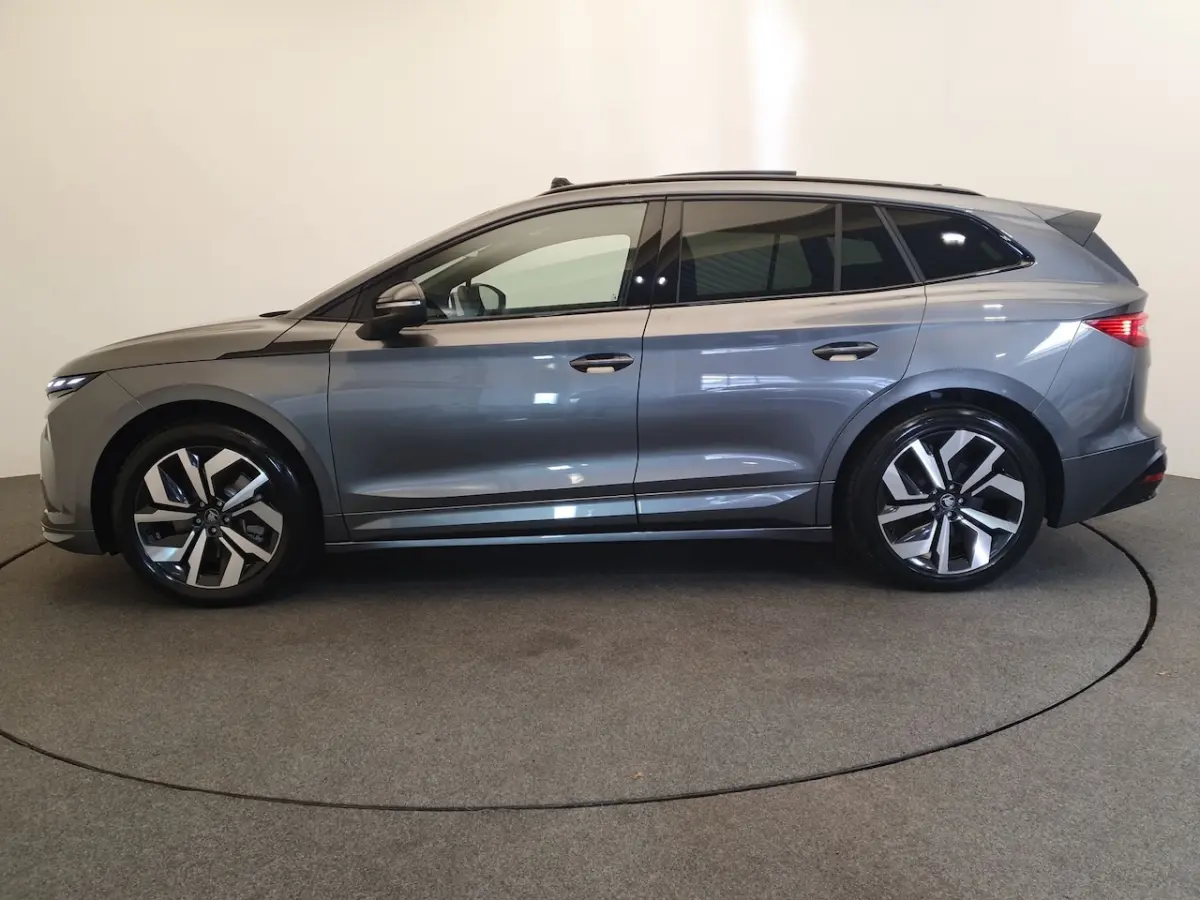 85 Sportline 82 kWh 286pk Wegklapbare trekhaak, Panoramadak, Warmtepomp