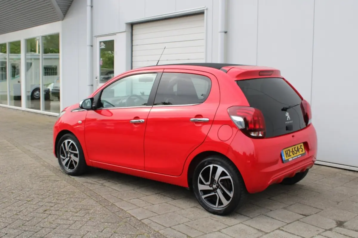 1.0 e-VTi Allure TOP Automaat