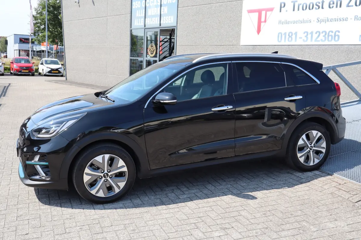 ExecutiveLine 64 kWh Verwarmbare & geventileerde voorstoelen/Verwarmbaar stuurwiel/Achteru