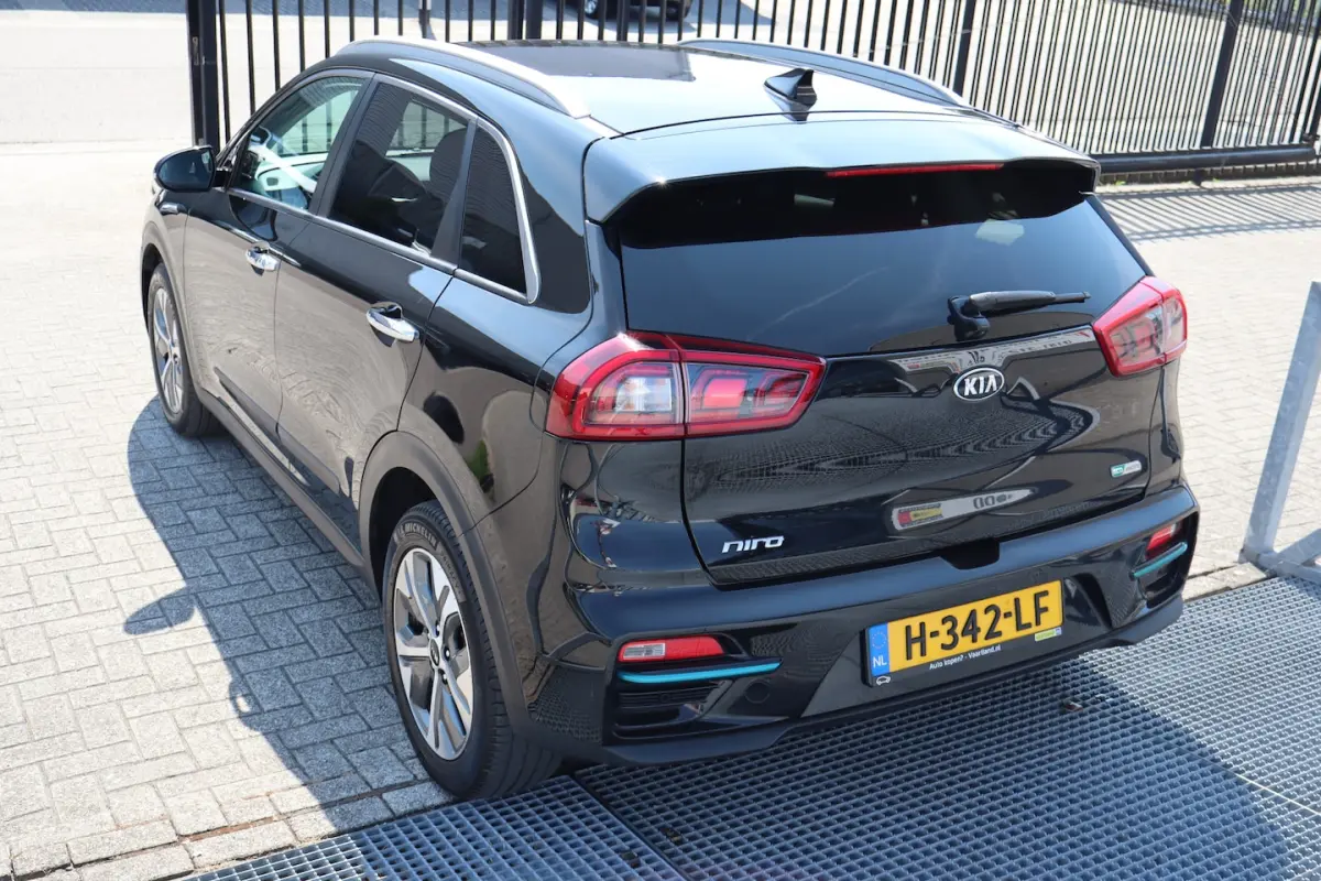 ExecutiveLine 64 kWh Verwarmbare & geventileerde voorstoelen/Verwarmbaar stuurwiel/Achteru