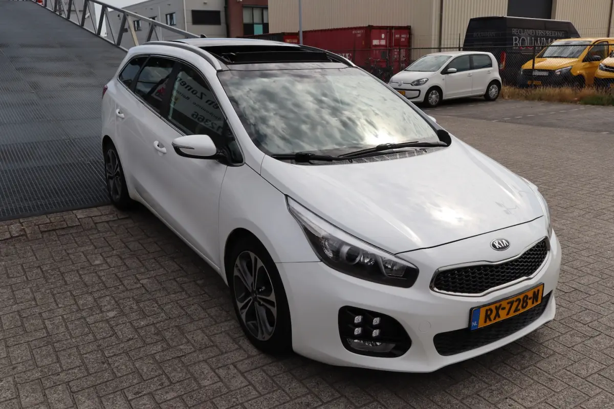 1.0 T-GDi GT-Line Edition Panoramadak Apple carplay/Achteruitrijcamera/Stuurverwarming/Sto