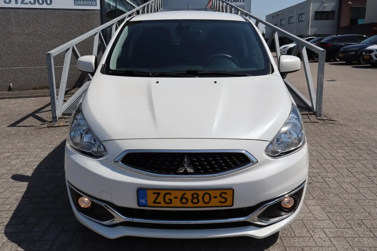 1.0 Active automaat Nederlandse auto/Apple carplay/Parkeersensoren/Navigatie/Airco/Bluetoo
