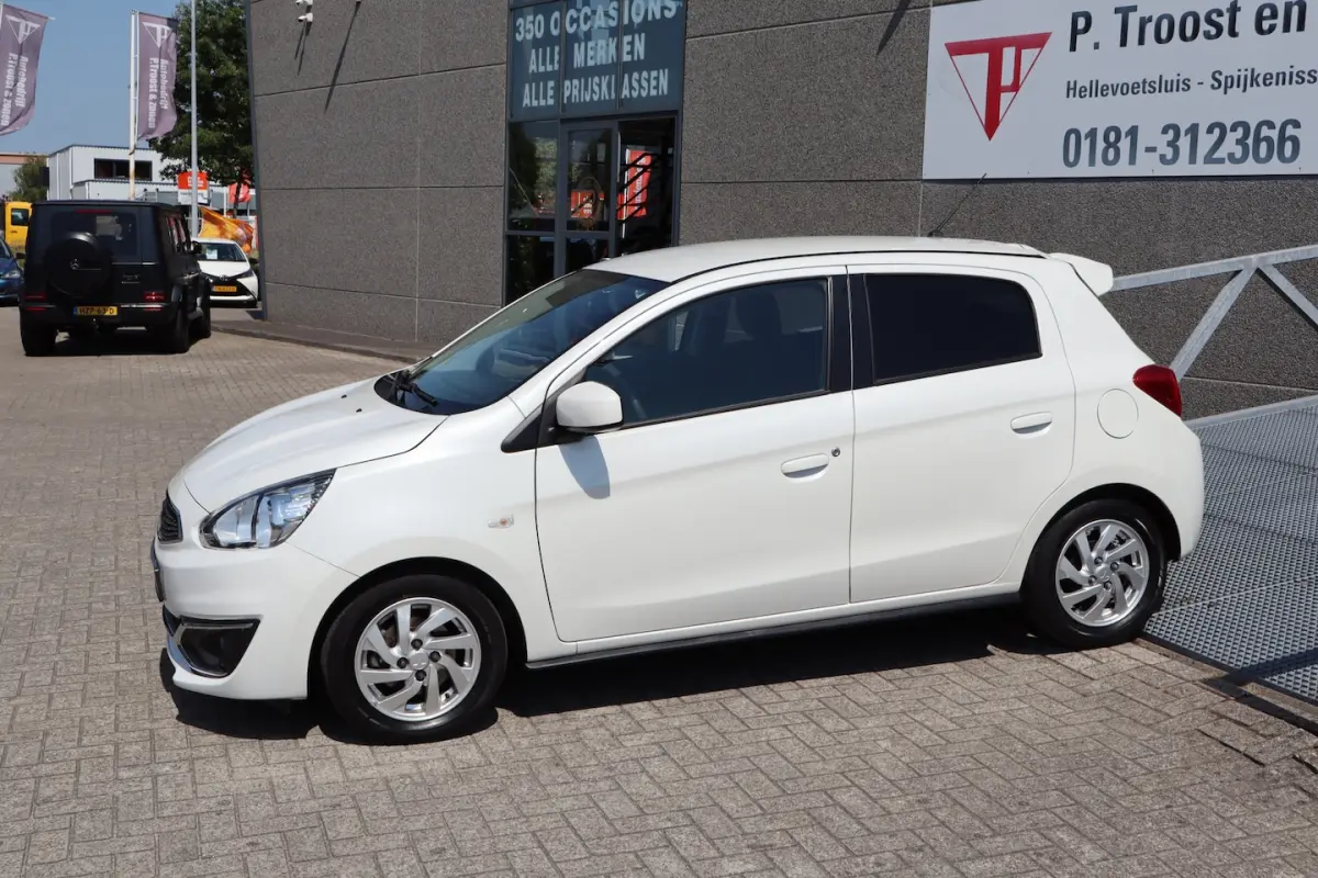1.0 Active automaat Nederlandse auto/Apple carplay/Parkeersensoren/Navigatie/Airco/Bluetoo