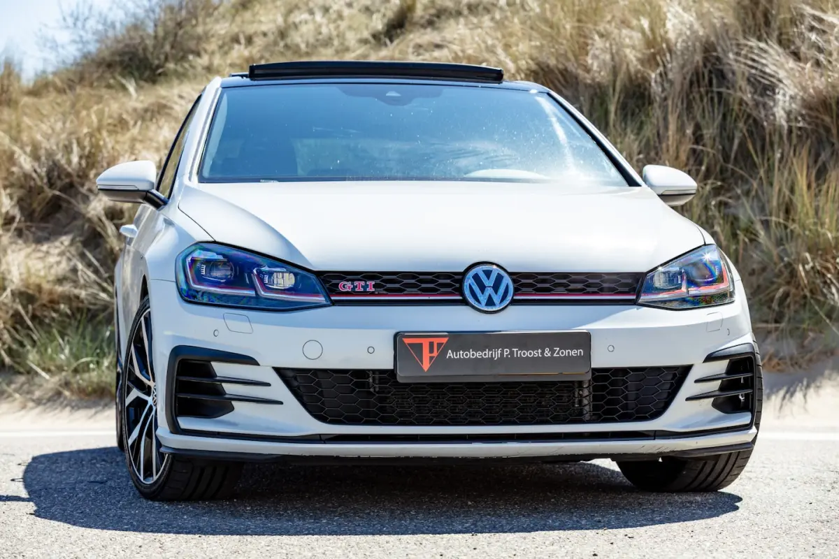 2.0 TSI GTI Performance Panoramadak/Adaptive cruise control/Digital dash/Achteruitrijcamer