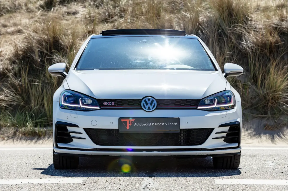 2.0 TSI GTI Performance Panoramadak/Adaptive cruise control/Digital dash/Achteruitrijcamer