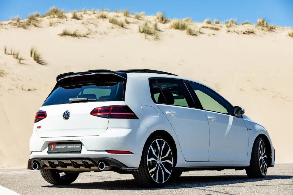 2.0 TSI GTI Performance Panoramadak/Adaptive cruise control/Digital dash/Achteruitrijcamer