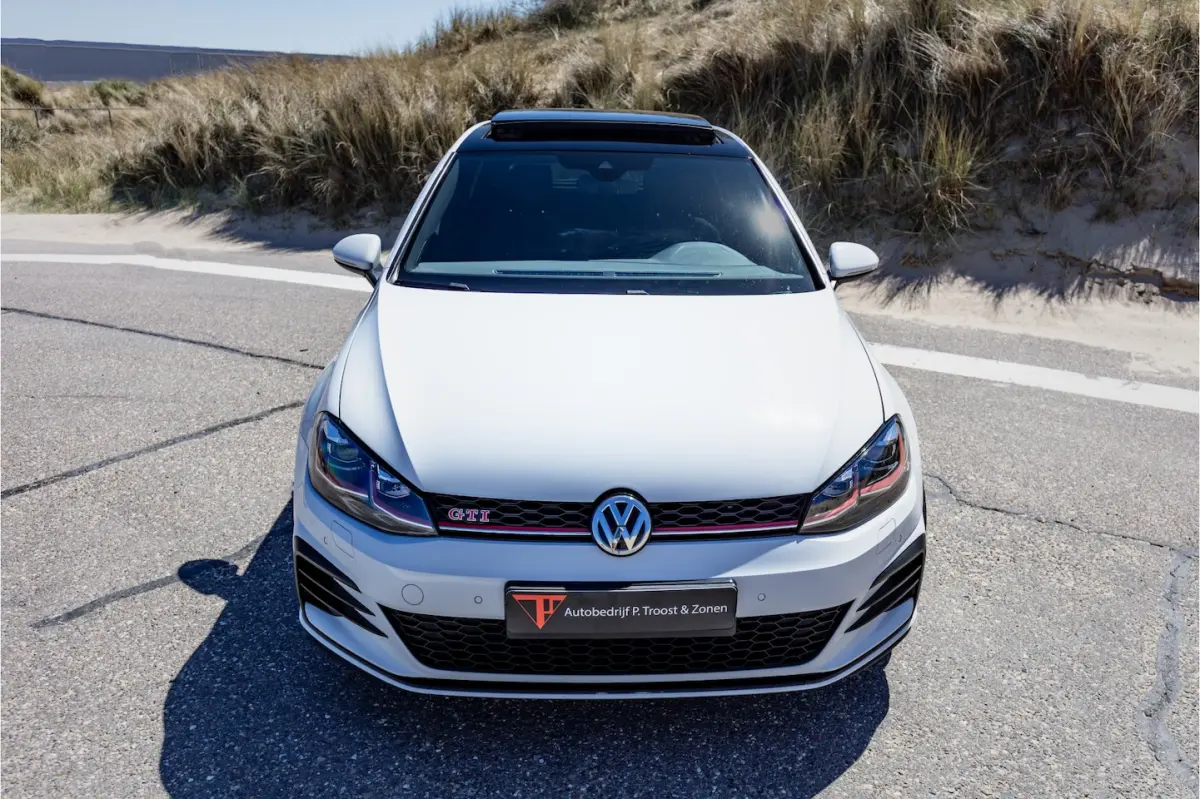 2.0 TSI GTI Performance Panoramadak/Adaptive cruise control/Digital dash/Achteruitrijcamer