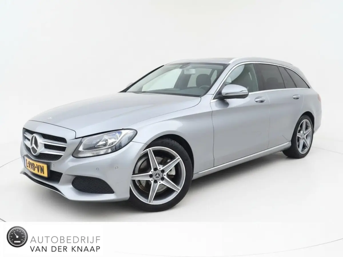 180 Ambition | Clima | Cruise | Multimedia/Navi | Leder | Stoelverwarming | PDC |