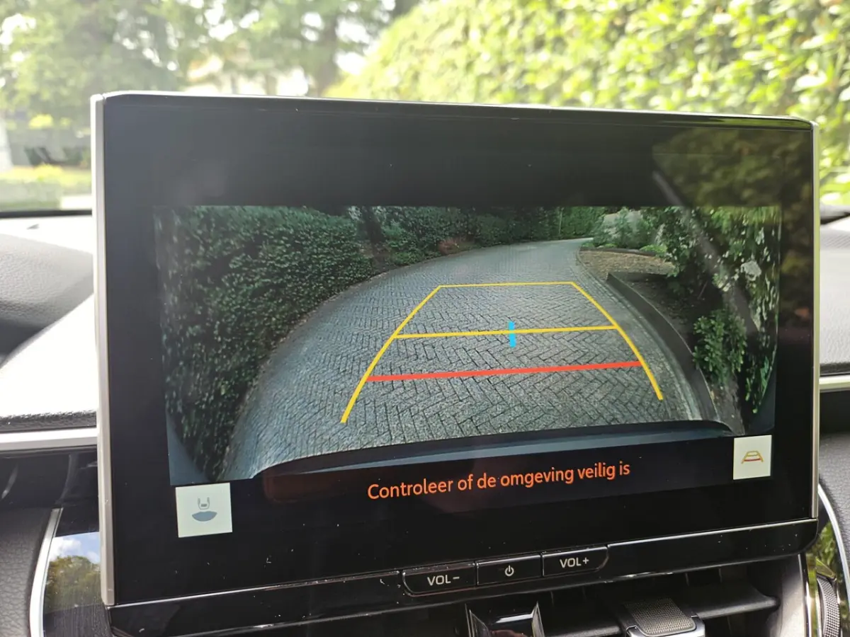 Hybrid 140 Style Limited Elektrische achterklep/Parkeersensoren Stuur en Stoel verwarming