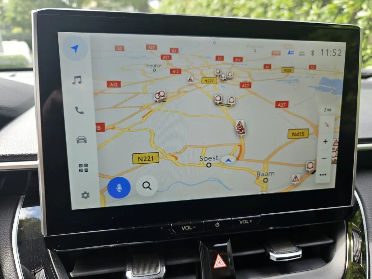 Hybrid 140 Style Limited Elektrische achterklep/Parkeersensoren Stuur en Stoel verwarming
