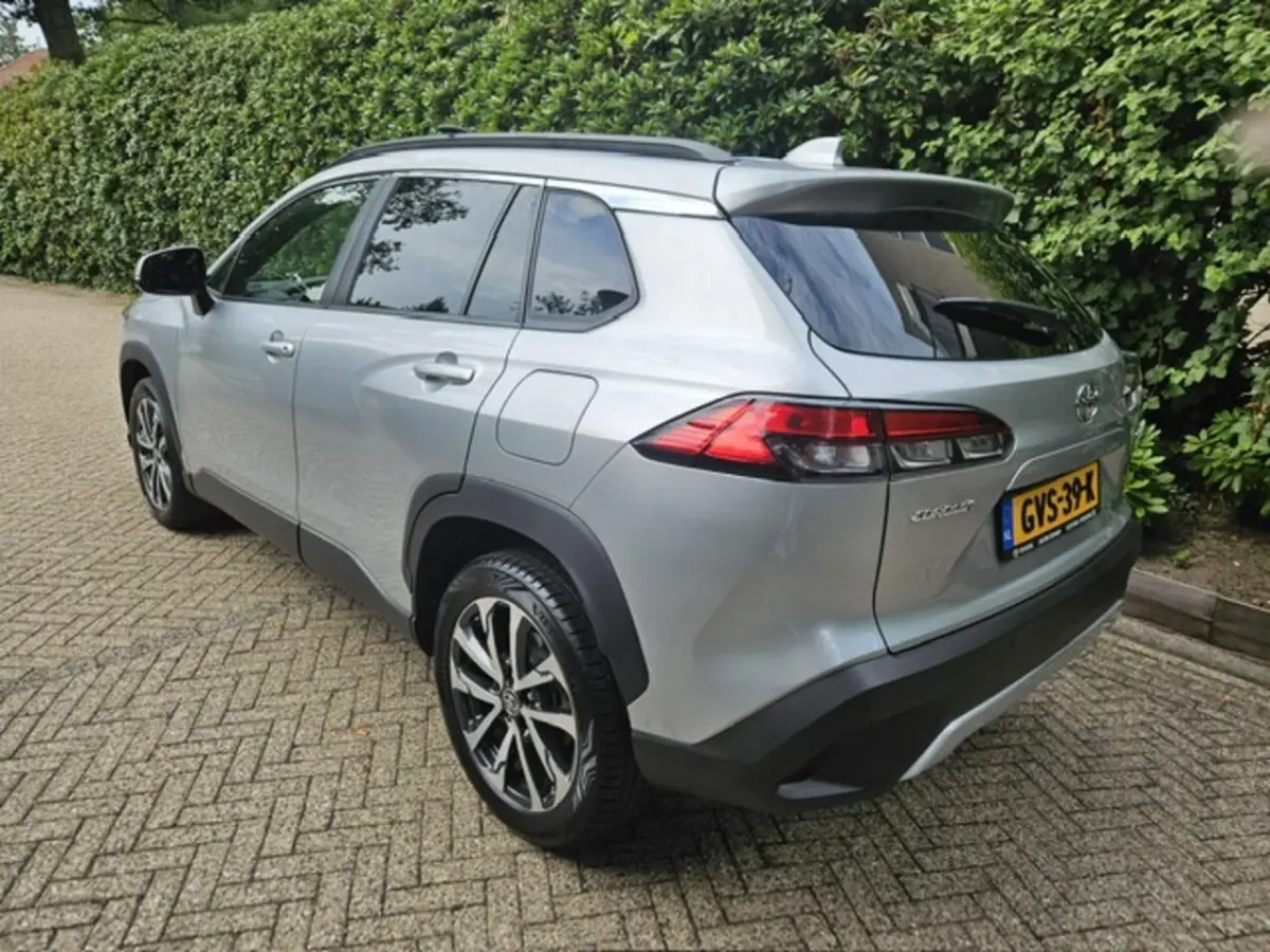 Hybrid 140 Style Limited Elektrische achterklep/Parkeersensoren Stuur en Stoel verwarming