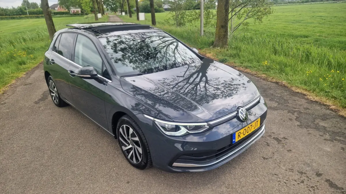 1.4 eHybrid Style, 1e eig, pano, camera, trekhaak