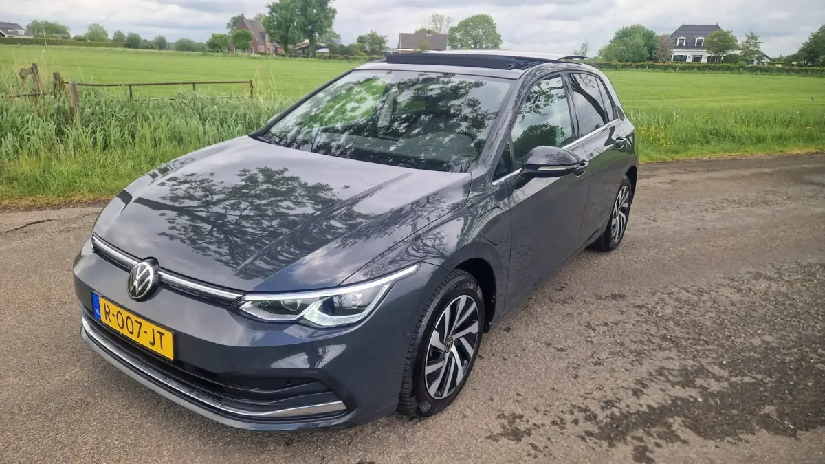 1.4 eHybrid Style, 1e eig, pano, camera, trekhaak