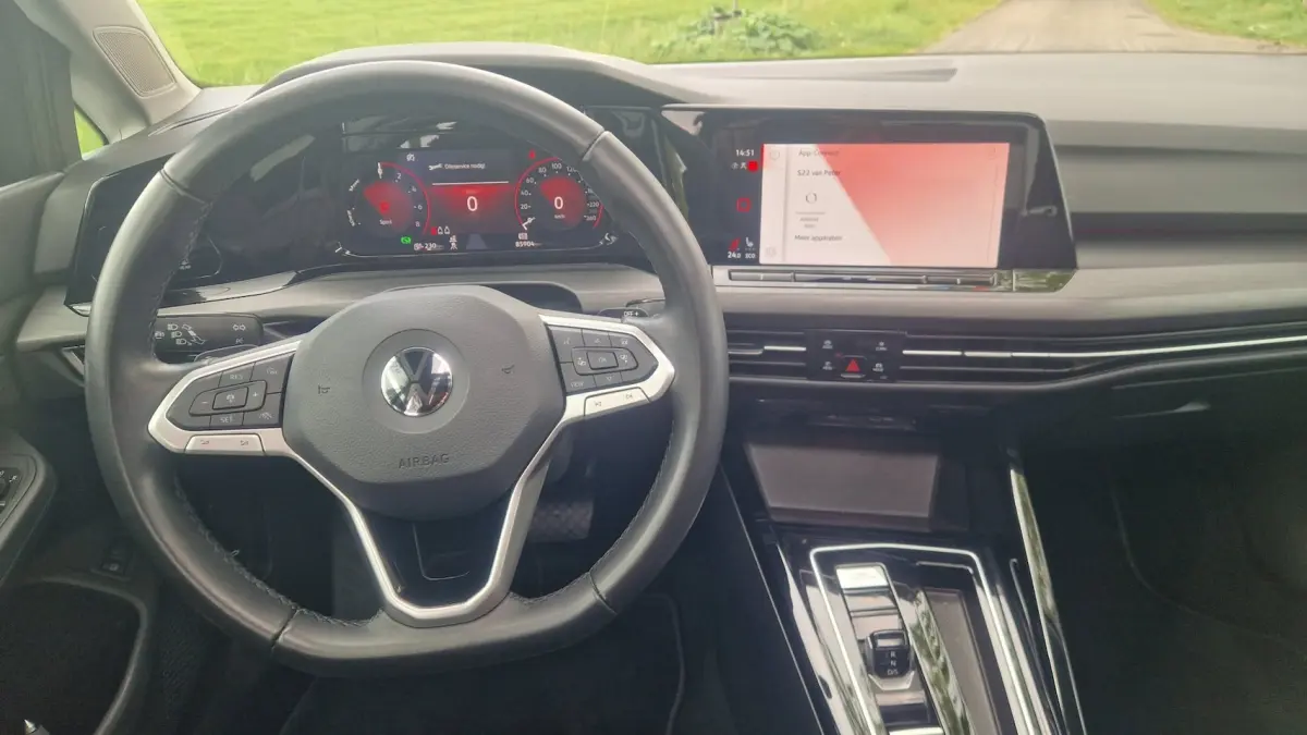 1.4 eHybrid Style, 1e eig, pano, camera, trekhaak