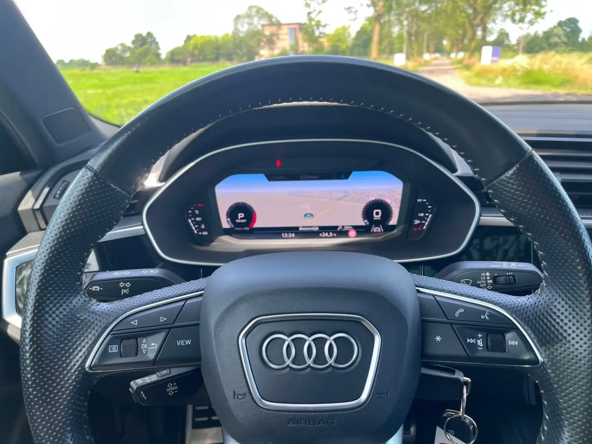 35 TFSI S edition Pano 1e eig
