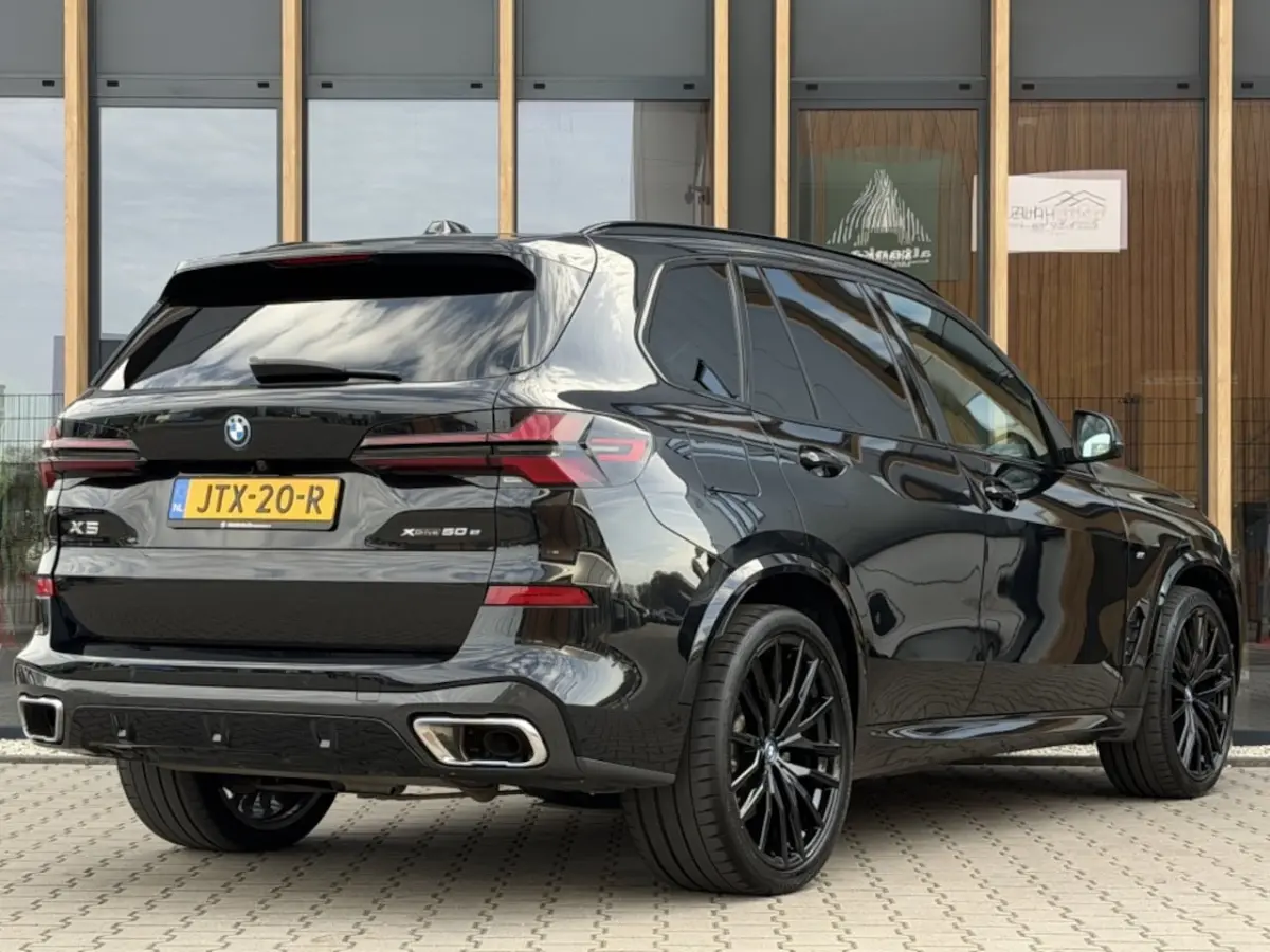 xDrive 50e M-Sport | Panoramadak |Driving Assistant | SOH 95%