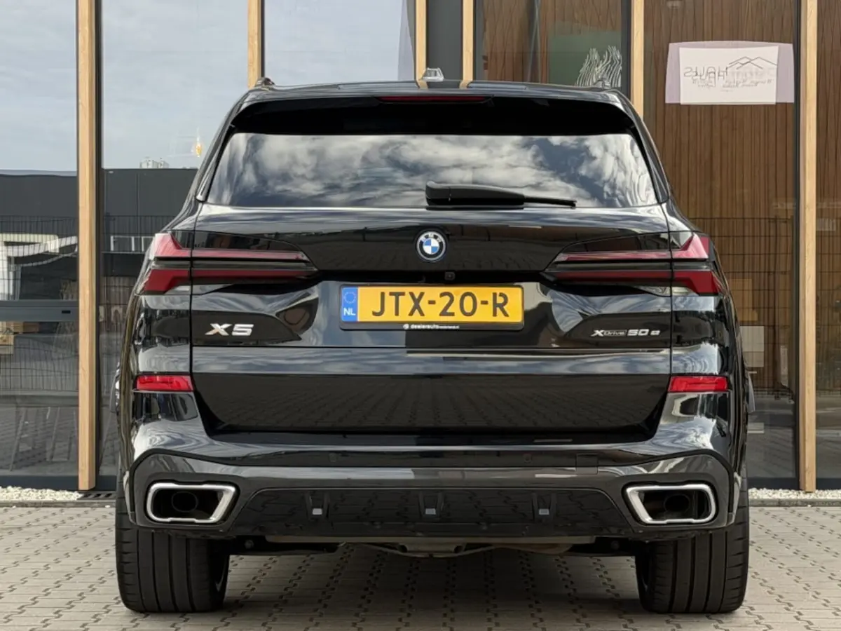 xDrive 50e M-Sport | Panoramadak |Driving Assistant | SOH 95%
