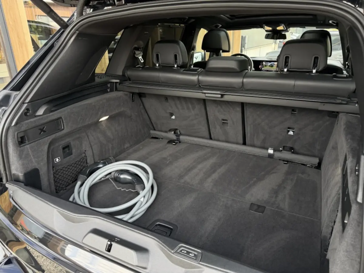 xDrive 50e M-Sport | Panoramadak |Driving Assistant | SOH 95%