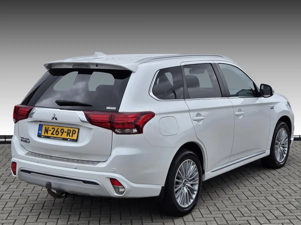 2.4 PHEV Intense S | Dealeronderhouden| Metallic Wit | Trekhaak 1500KG|
