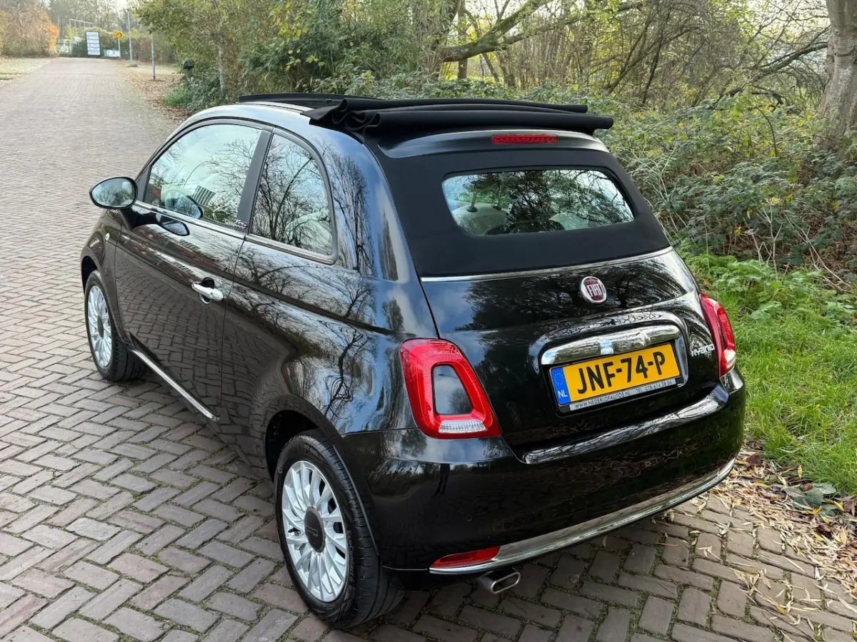1.0 Hybrid Dolcevita Cabrio 1 Eig.b.j.6-2022 Leer, 15"LM, Carplay , PDC