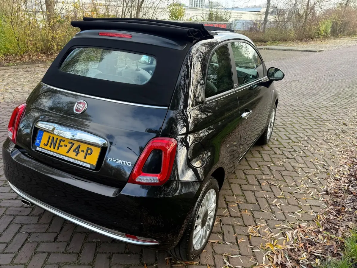 1.0 Hybrid Dolcevita Cabrio 1 Eig.b.j.6-2022 Leer, 15"LM, Carplay , PDC
