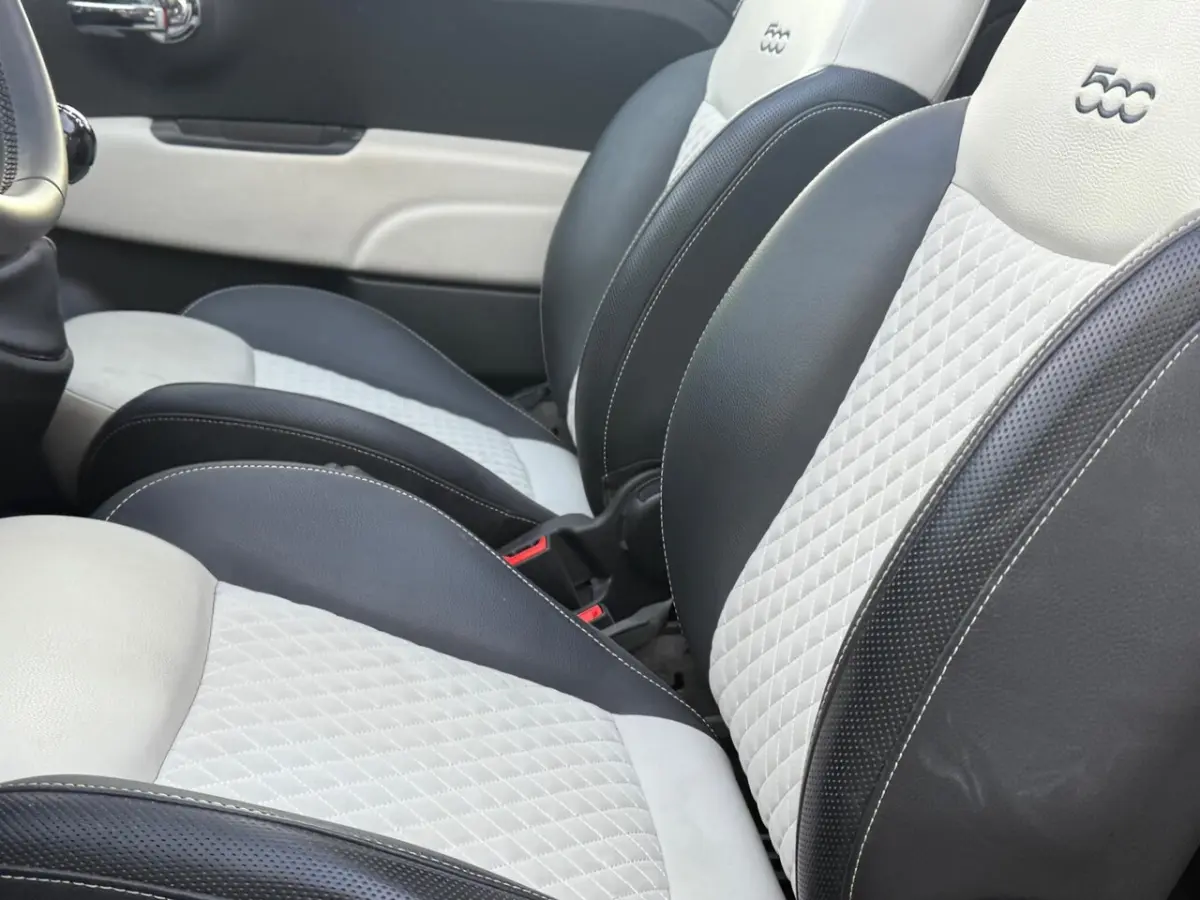 1.0 Hybrid Dolcevita Cabrio 1 Eig.b.j.6-2022 Leer, 15"LM, Carplay , PDC