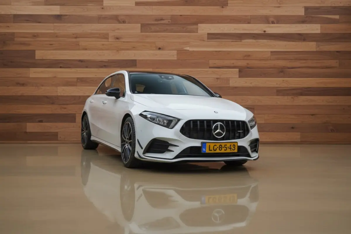 A35 AMG 4MATIC | PANORAMADAK