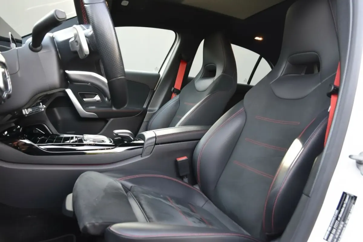 A35 AMG 4MATIC | PANORAMADAK
