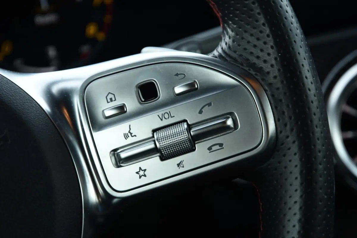A35 AMG 4MATIC | PANORAMADAK