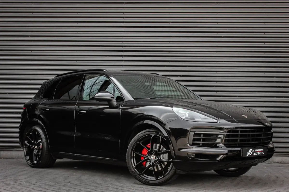 3.0 E-Hybrid FULL BLACK / PANO-DAK / SPORT CHRONO / LUCHTVERING / TREKHAAK / NAVIGATIE/OND