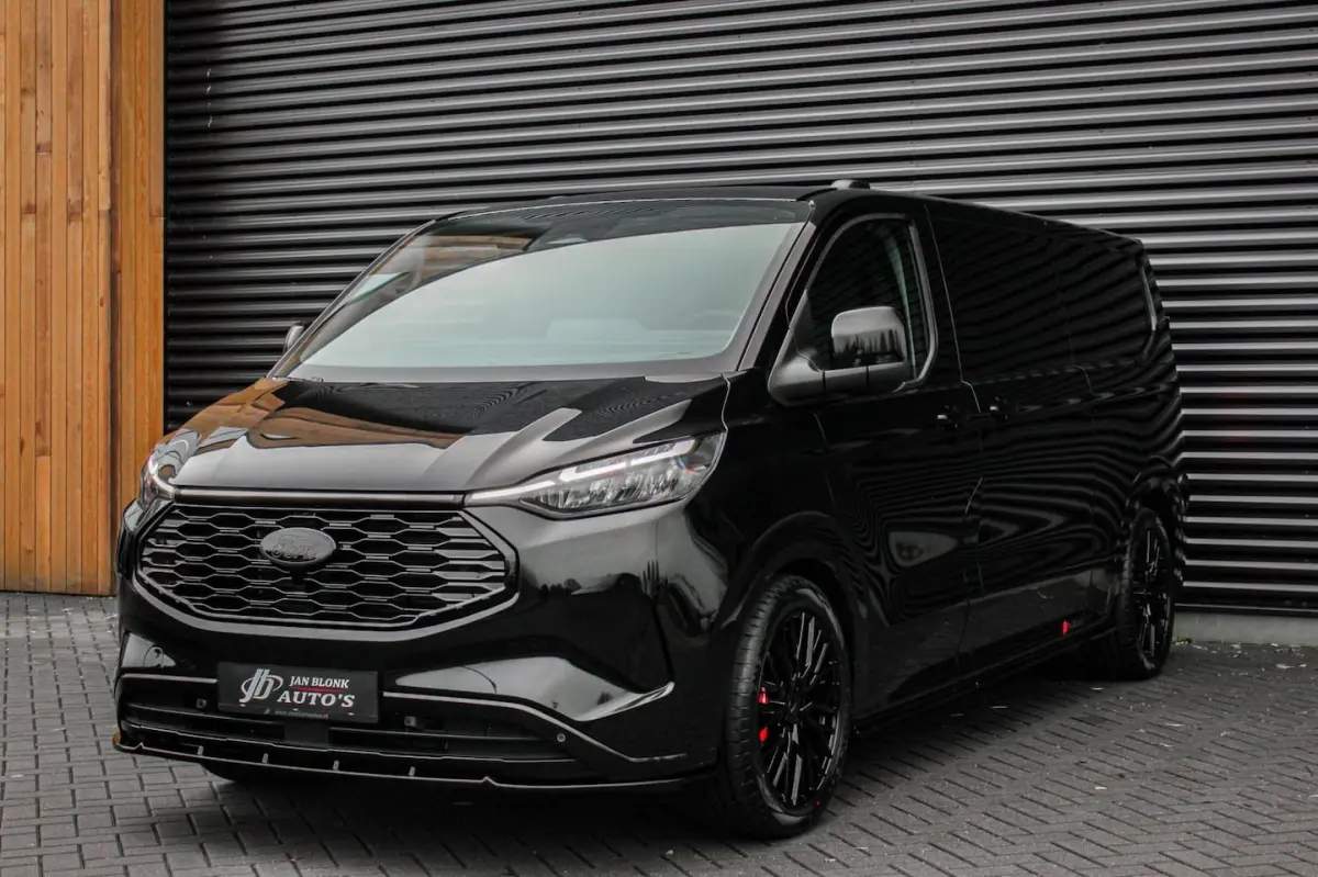 340 L2H1 Limited 71 kWh 218PK / JB-EDITON / CAMERA / 370KM RANGE / APPLE CARPLAY /DRIVERS-