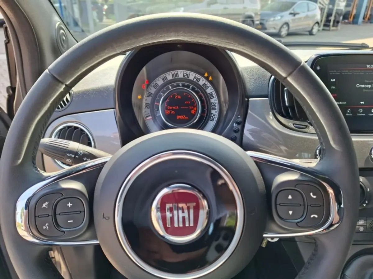 1.0 HYBRID DOLCEVITA AIRCO CRUISE PDC CARPLAY