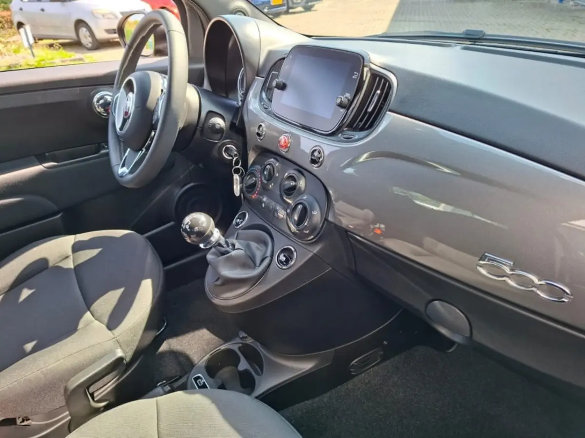 1.0 HYBRID DOLCEVITA AIRCO CRUISE PDC CARPLAY
