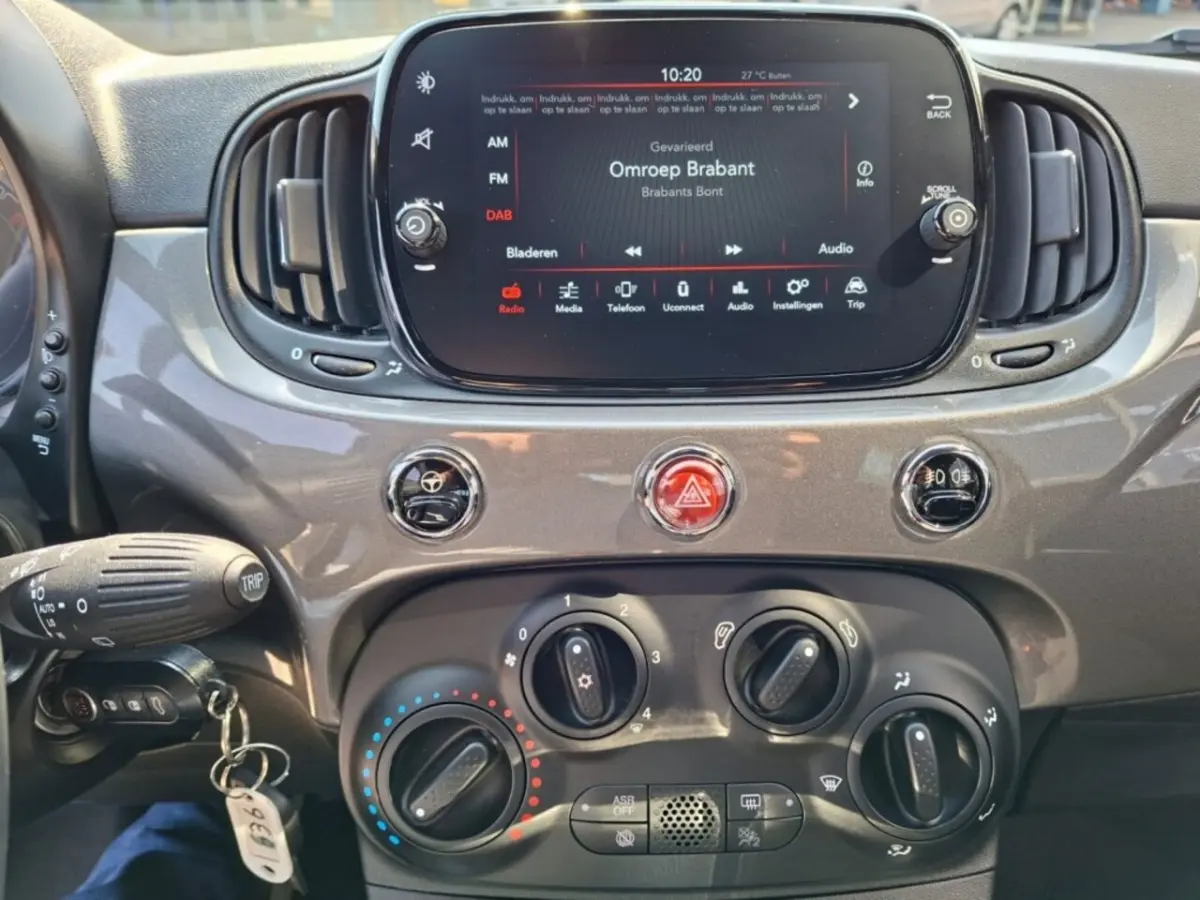 1.0 HYBRID DOLCEVITA AIRCO CRUISE PDC CARPLAY