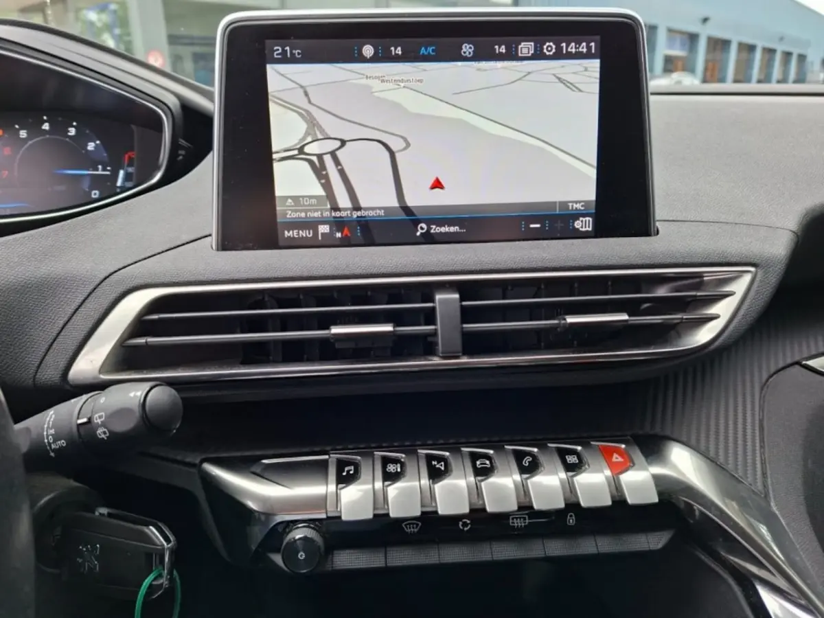 1.2 PURETECH AUTOMAAT ACTIVE AIRCO NAVI LMV 7ZITPL PDC-CAMERA