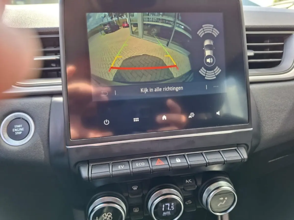 1.6 E-TECH H 145 BNS ZEN AUTOMAAT NAVI PDC CLIMA