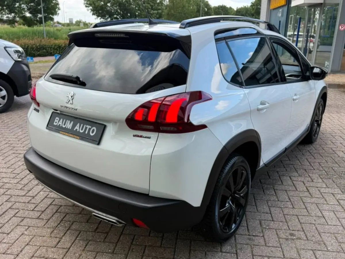 1.2 PURETECH GT-LINE AIRCO PANORAMA NAVI PDC-CAMERA