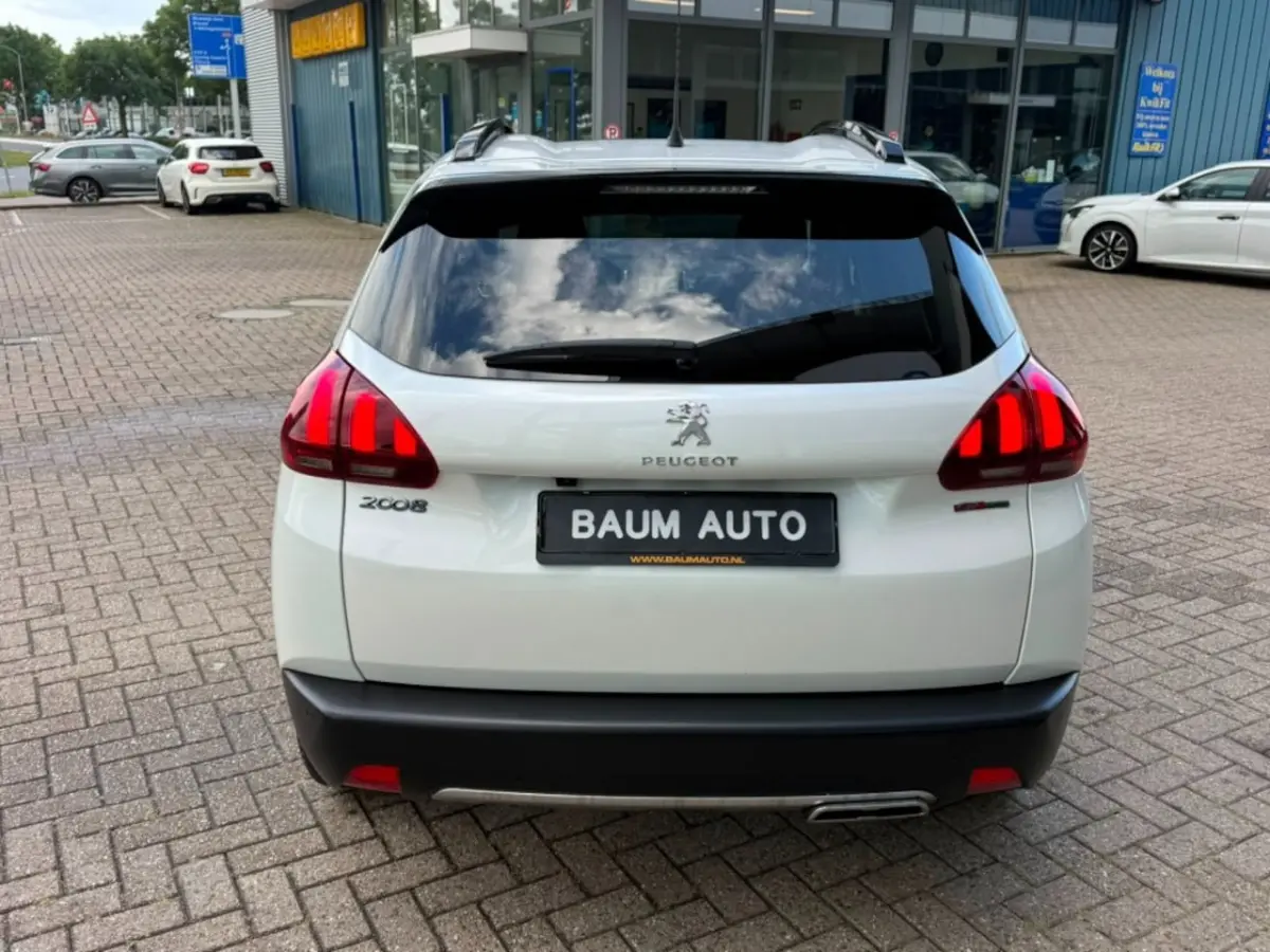 1.2 PURETECH GT-LINE AIRCO PANORAMA NAVI PDC-CAMERA
