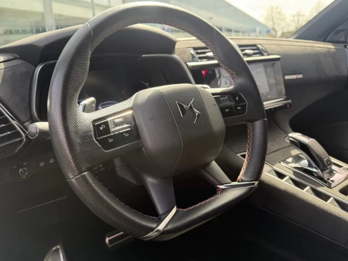 1.2 PT 130PK PERFORMANCE AUTOMAAT AIRCO NAVI