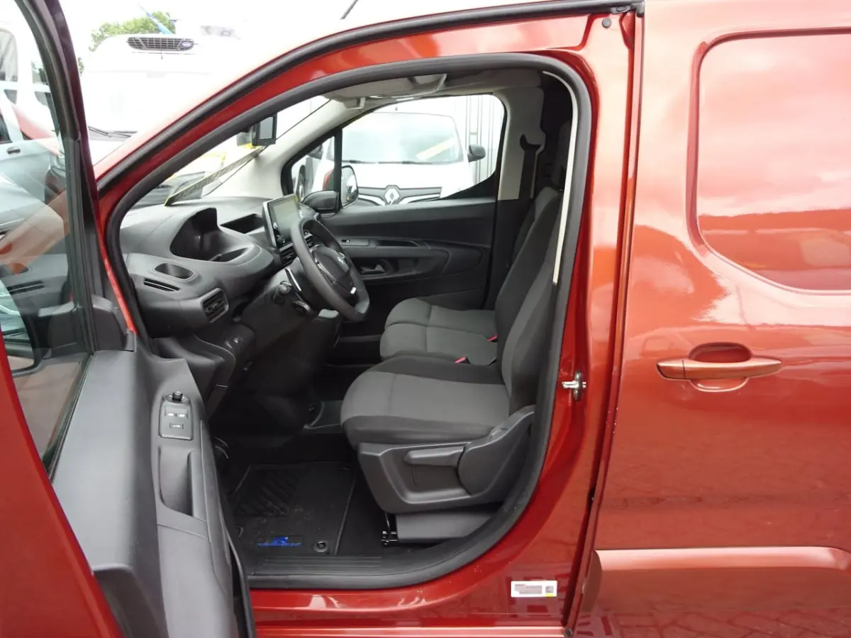 1.5 BlueHDI Long L2 ADAPTIVE CRUISE CONTROL 3 ZITS AUTOMAAT AIRCO 2 x SCHUIFDEUR