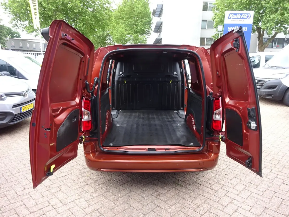 1.5 BlueHDI Long L2 ADAPTIVE CRUISE CONTROL 3 ZITS AUTOMAAT AIRCO 2 x SCHUIFDEUR