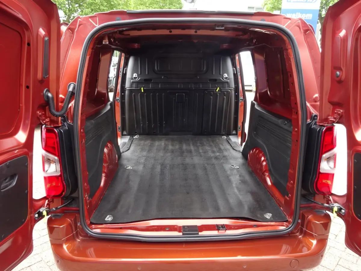 1.5 BlueHDI Long L2 ADAPTIVE CRUISE CONTROL 3 ZITS AUTOMAAT AIRCO 2 x SCHUIFDEUR