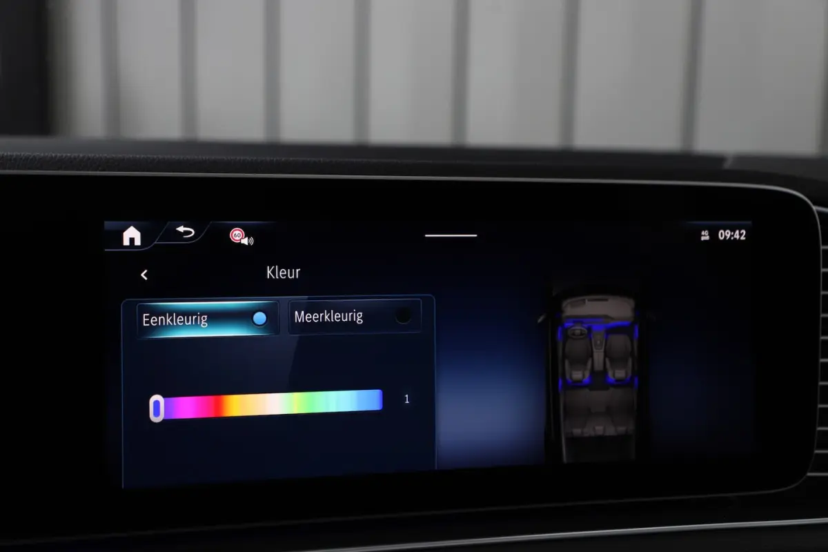 400e AMG 4-Matic | 381PK | Luchtvering | Burmester | Keyless | Sfeerverlichting | Pano | D