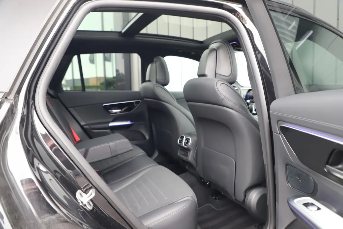 400e AMG 4-Matic | 381PK | Pano | Sfeerverlichting | Digital-light | Distronic | Stuurwiel