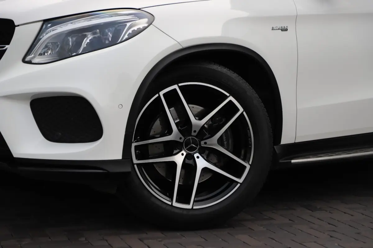 AMG 43 4-Matic | 390PK | Luchtvering | Sfeerverlichting | Memory | ILS | Leder | 360" Came