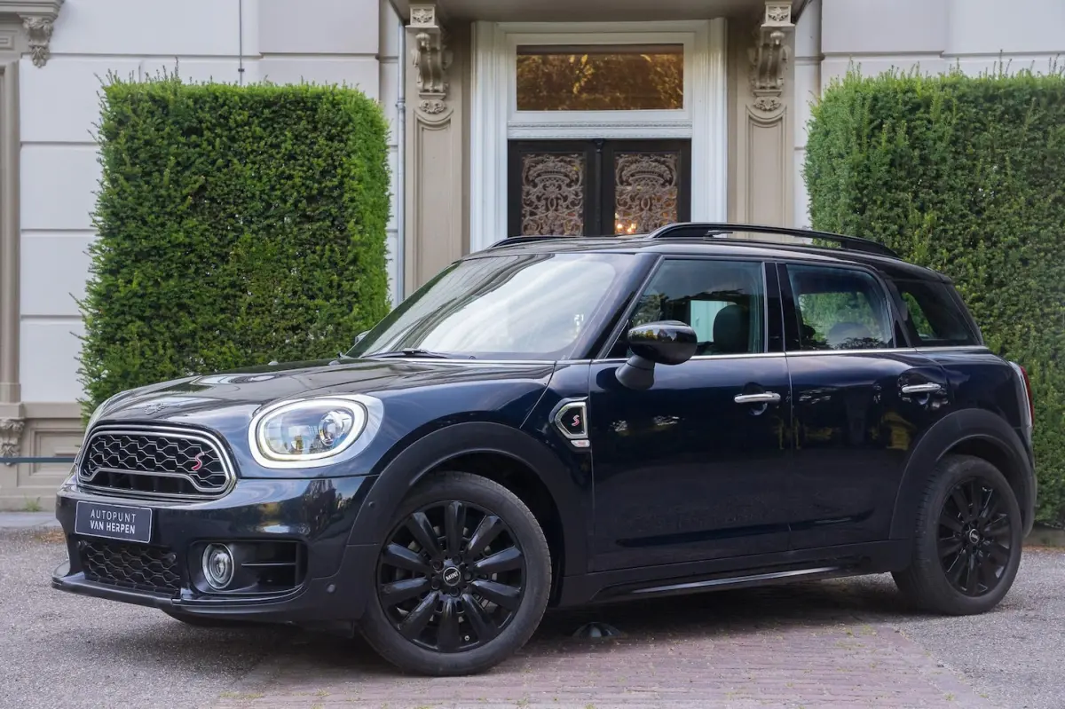 2.0 Cooper S Chili TREKHAAK | PANO | H&K | HUD | LEDER | KEYLESS | CAMERA