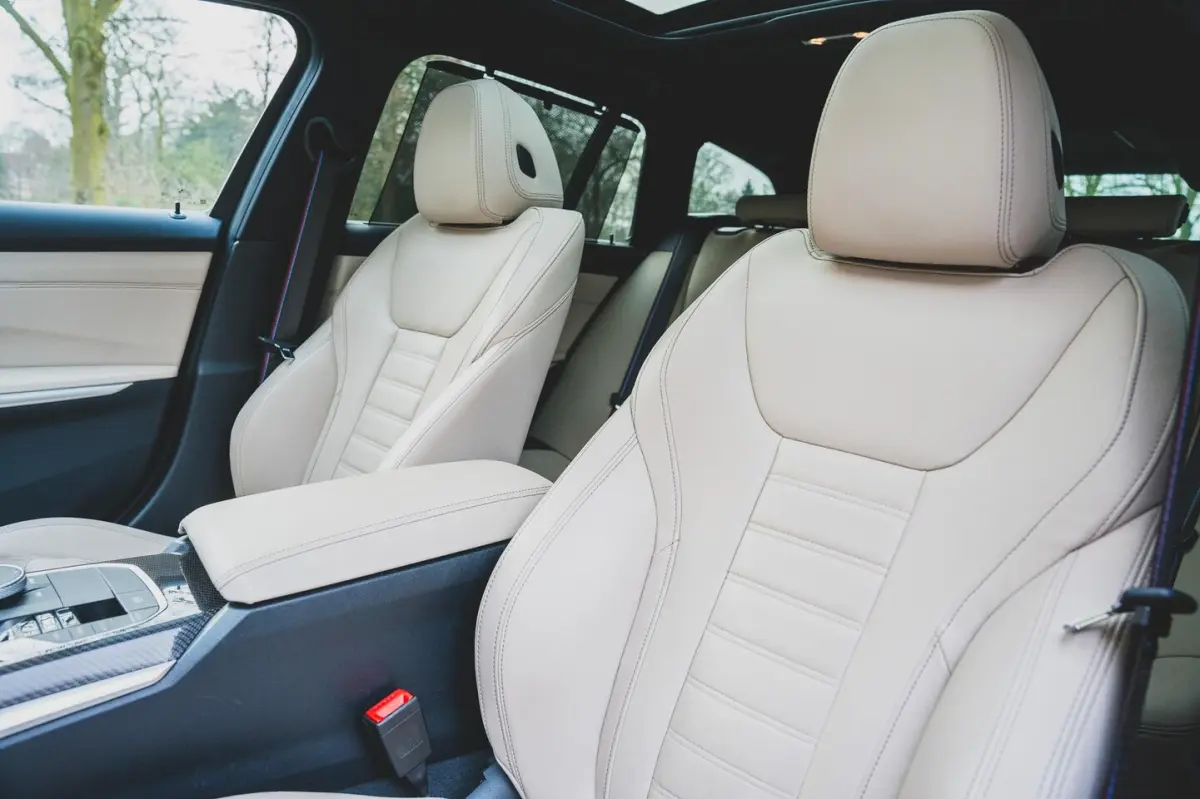 330e High Executive TREKHAAK | PANO | 360 CAM | CARBON | DRAVITGRAU | FULL OPTION